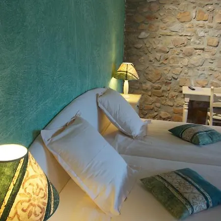 La Roustiere Bed & Breakfast