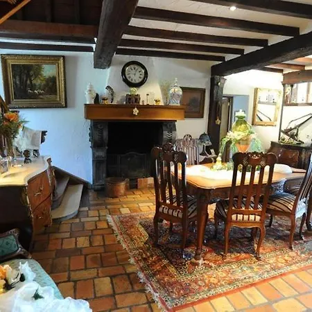 La Roustiere Bed & Breakfast