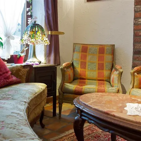 La Roustiere Bed & Breakfast